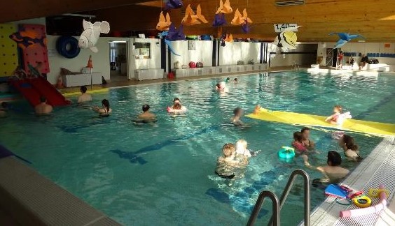 Image Piscine de la ville d'Avray