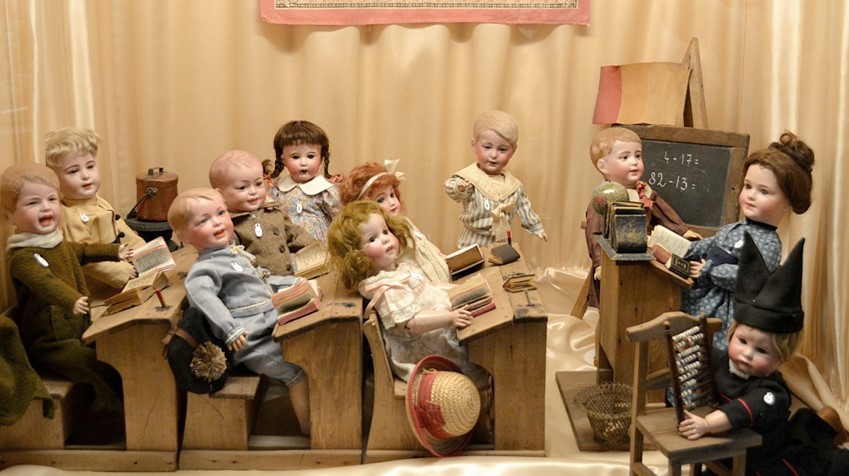 Image Musée de la poupée et du jouet ancien