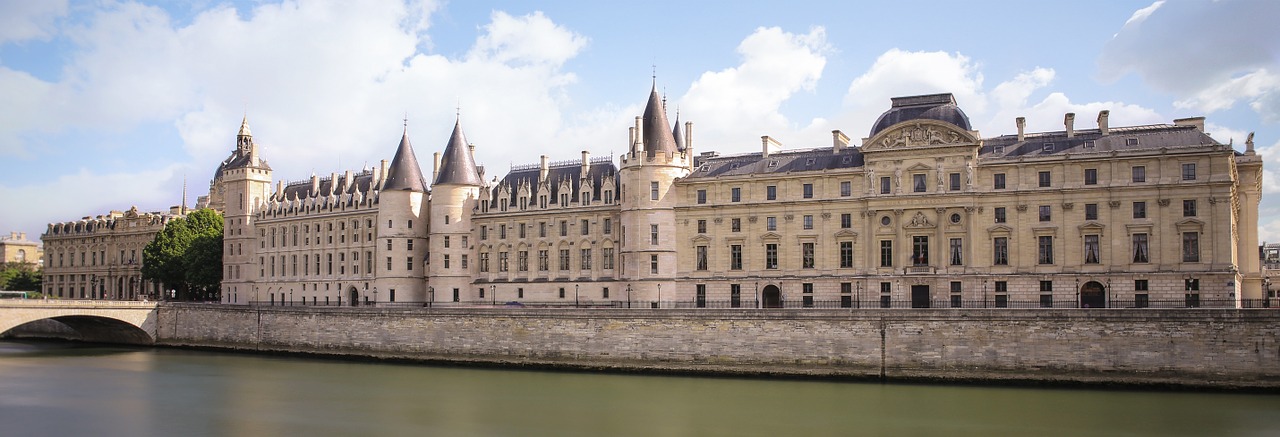 Image Concièrgerie et Sainte Chapelle