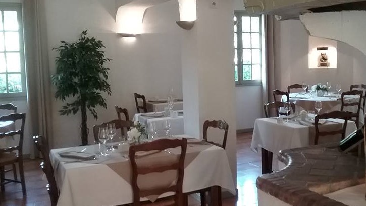 Image Les Esparrus - Restopolitan - Offre : Plat + Dessert au choix à la Carte (Hors Menu)