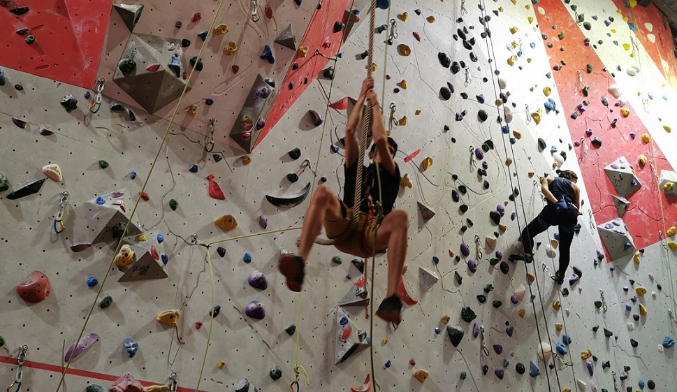 Image Climb up - Aix  Les Milles